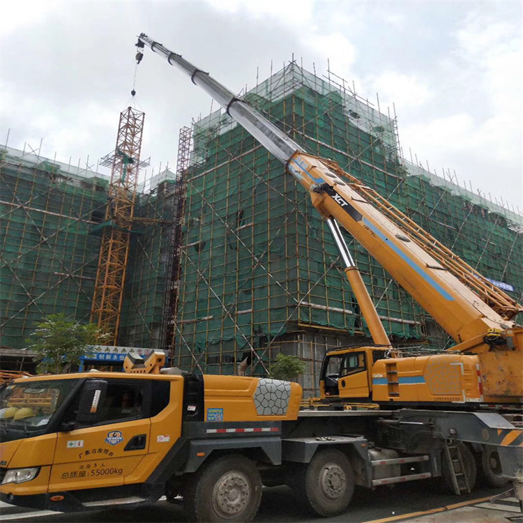 金门县谈谈吊车租赁需要注意的事项