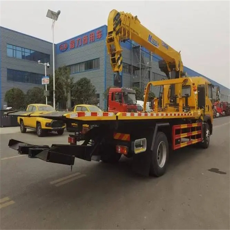 金门县附近小随车吊出租电话，轻松解决搬运烦恼